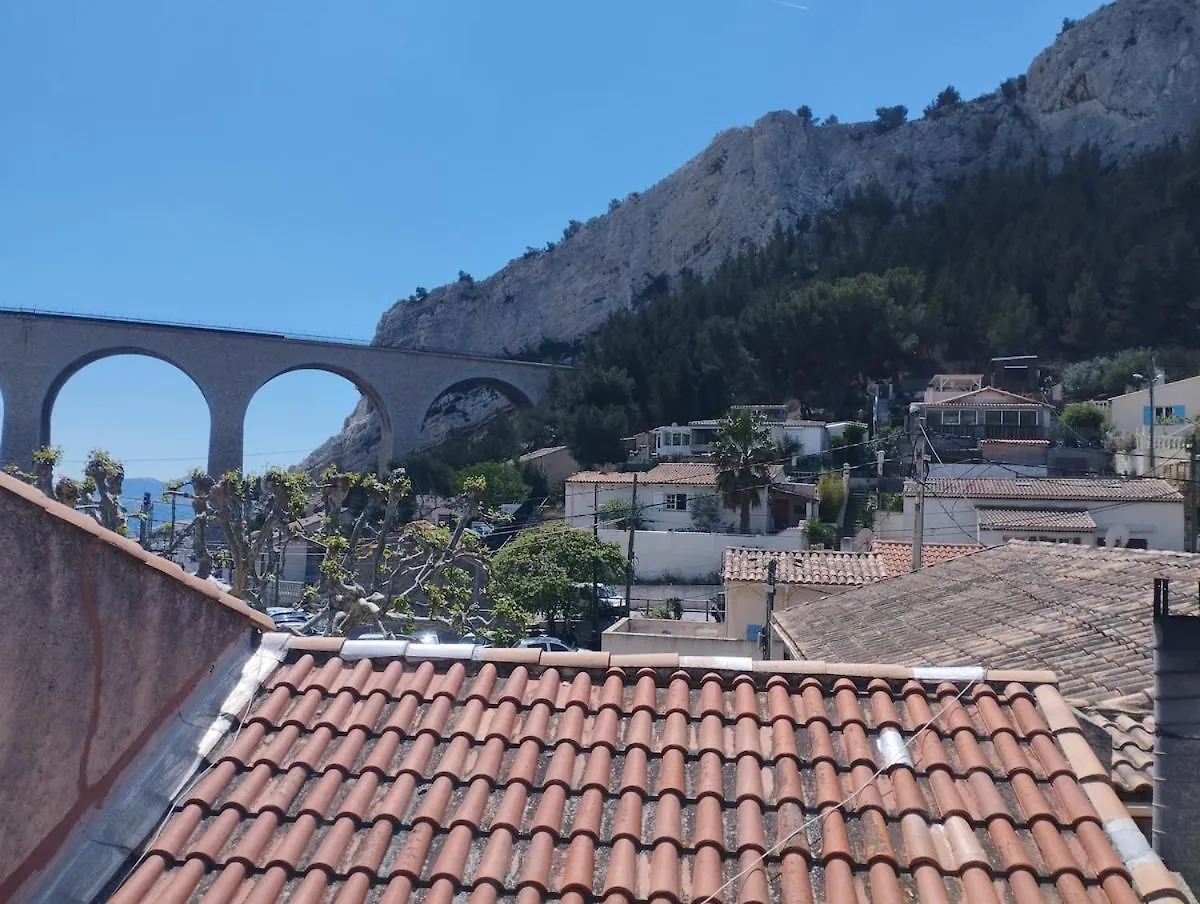 Cabanon Dans La Calanque De La Vesse Villa Le Rove France